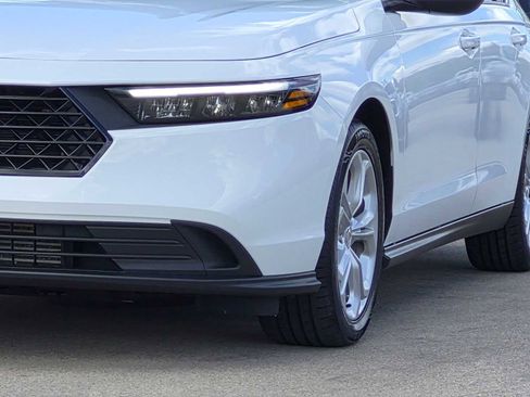 Certified 2023 Honda Accord LX image 13