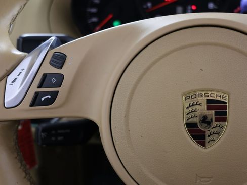 Used 2016 Porsche Boxster RWD image 27