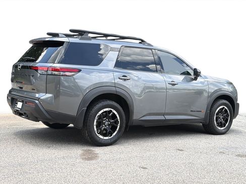 Used 2024 Nissan Pathfinder Rock Creek AWD/4WD image 28