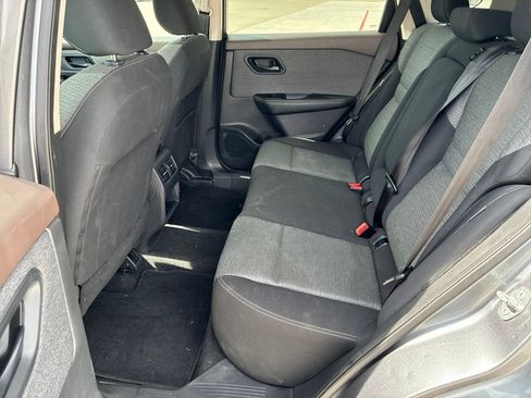 Used 2021 Nissan Rogue S FWD image 9