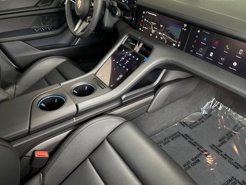 New 2025 Porsche Taycan GTS image 16