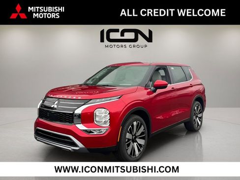 New 2026 Mitsubishi Outlander SE AWD/4WD image 1