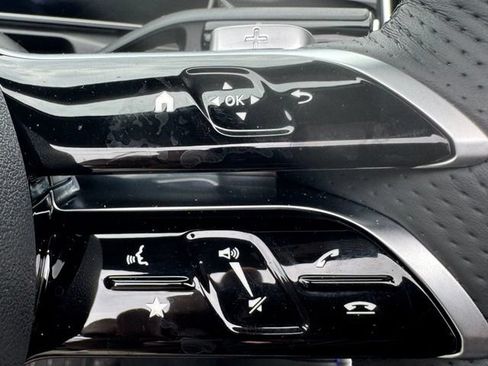 Used 2024 Mercedes-Benz CLE 450 4MATIC Cabriolet image 6