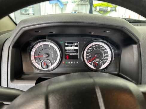 Used 2016 RAM 1500 Classic SLT image 13