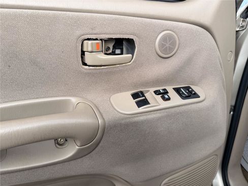Used 2003 Toyota Tundra SR5 RWD image 15
