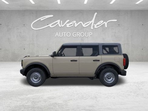 New 2025 Ford Bronco 4-Door image 3