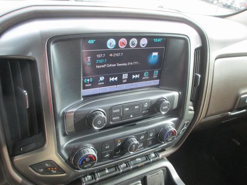 Used 2019 Chevrolet Silverado 2500 LTZ w/ Duramax Plus Package image 27