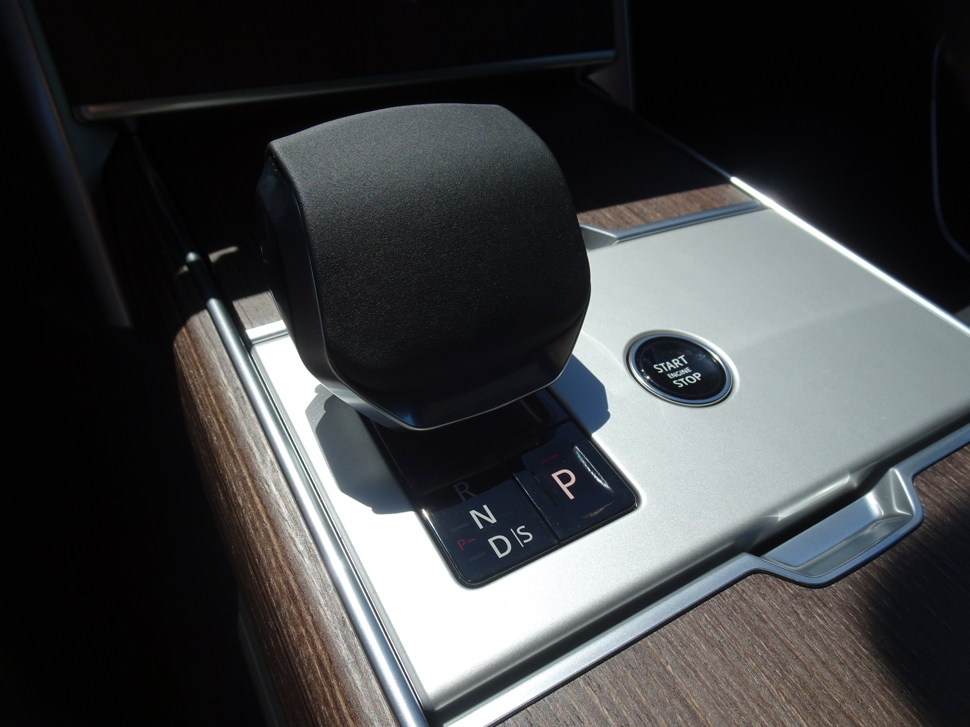 New 2026 Land Rover Range Rover SE AWD/4WD image 26