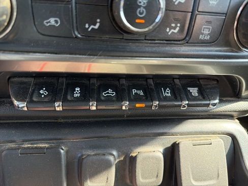 Used 2017 Chevrolet Silverado 2500 LTZ w/ Duramax Plus Package image 8