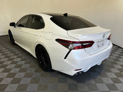 Used 2022 Toyota Camry XSE w/ Navigation Package FWD image 7