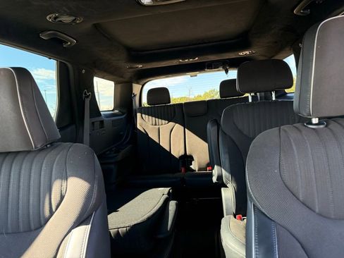 Certified 2025 Hyundai Palisade Calligraphy image 21
