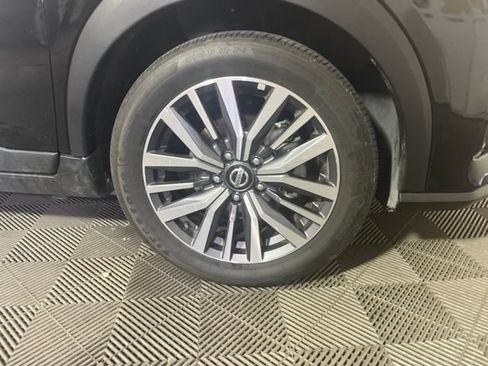 Used 2024 Nissan Kicks SV FWD image 38