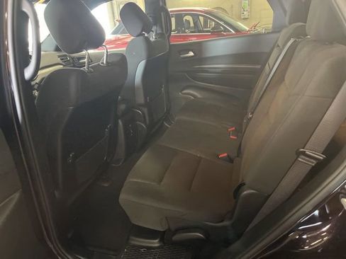 Used 2024 Dodge Durango SXT image 7