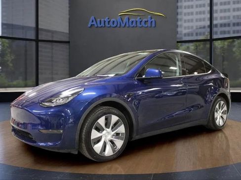 Used 2021 Tesla Model Y Long Range image 5