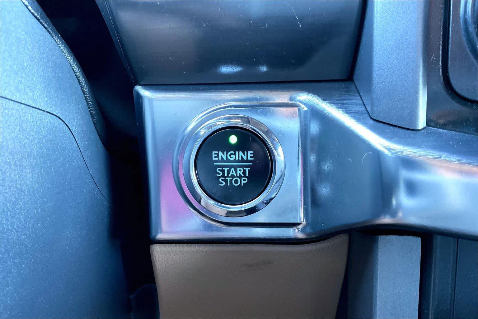 Used 2022 Ford F150 Lariat AWD/4WD image 32