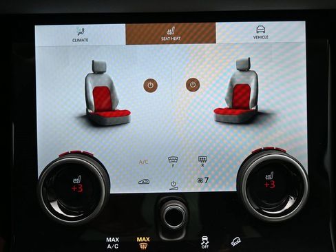 Used 2023 Land Rover Range Rover Evoque SE image 16