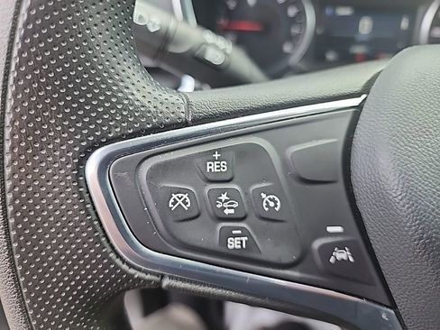 Used 2022 Chevrolet Equinox LT AWD/4WD image 13