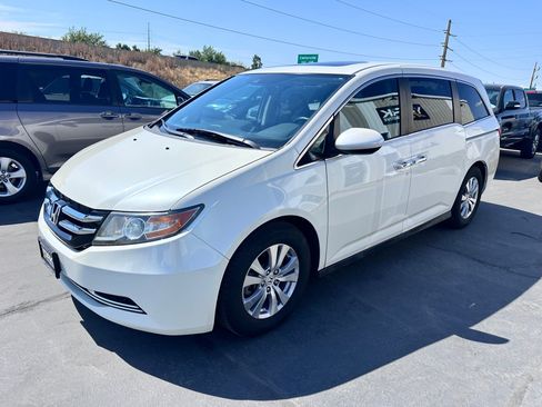 Used 2016 Honda Odyssey EX-L image 2