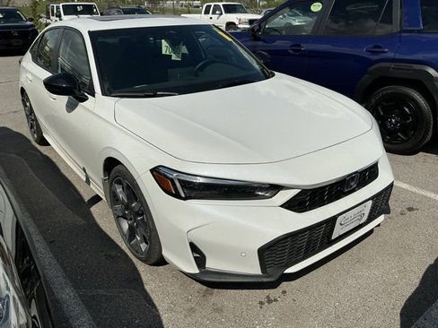 Used 2026 Honda Civic Sport image 3