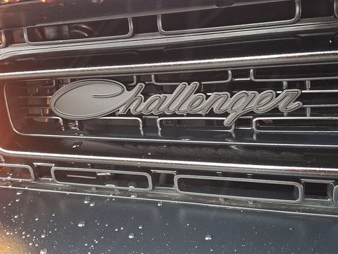 Used 2023 Dodge Challenger R/T w/ Blacktop Package image 29