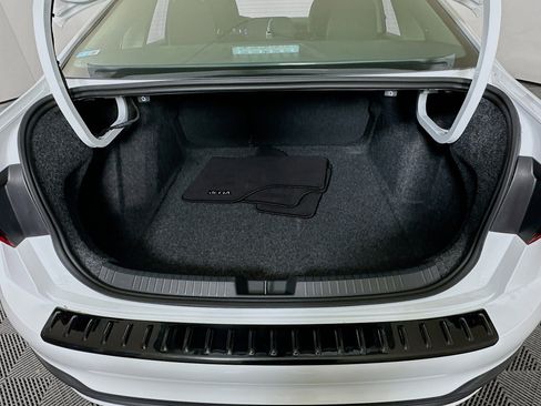 Used 2025 Volkswagen Jetta S image 27