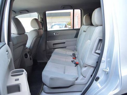 Used 2014 Honda Pilot EX image 11