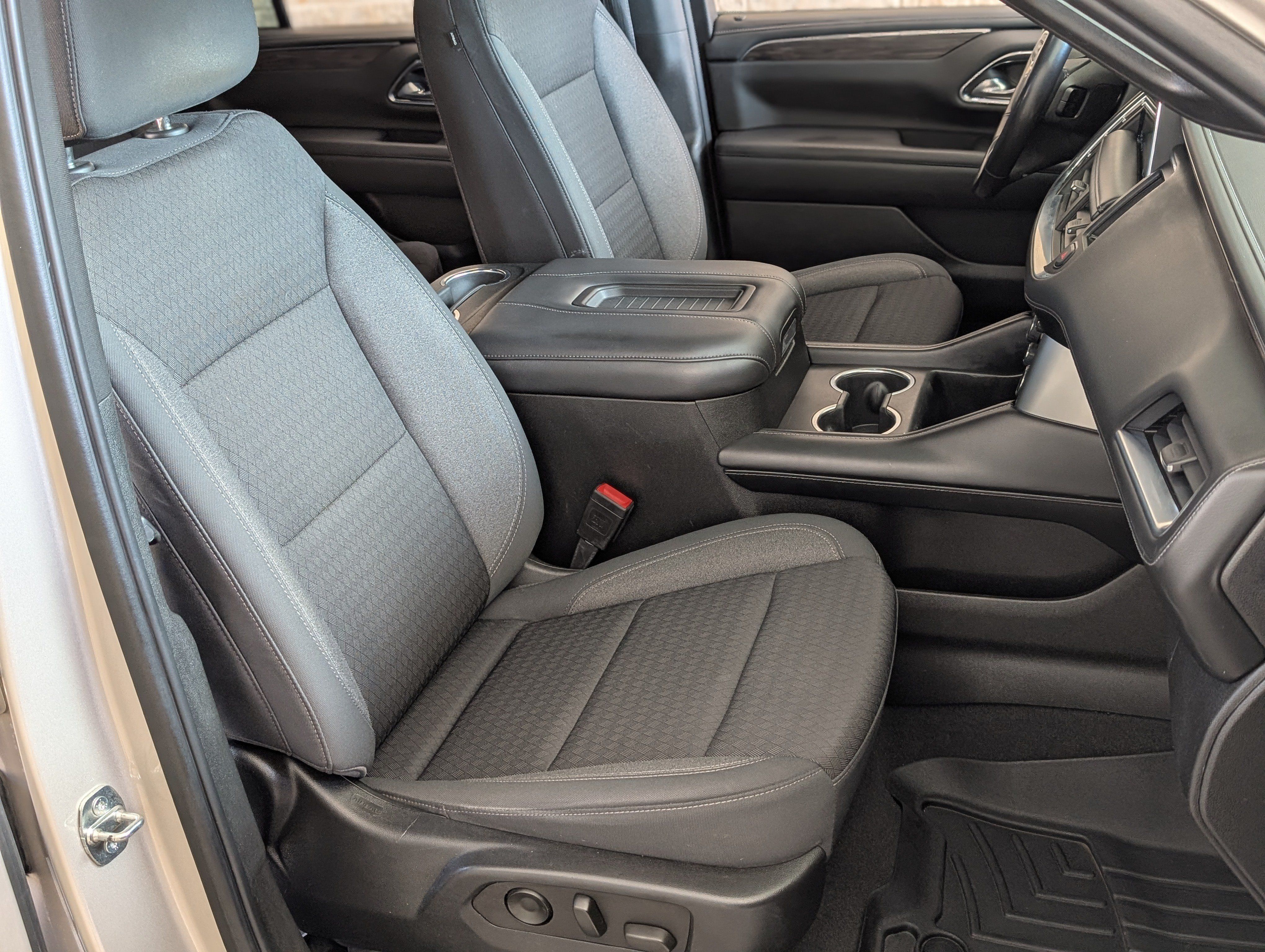 Used 2021 Chevrolet Tahoe LS AWD/4WD image 22