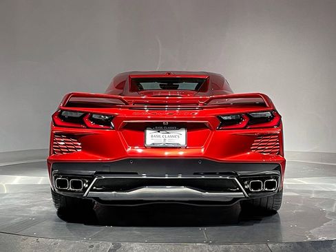 Used 2021 Chevrolet Corvette Stingray w/ Z51 Performance Package image 9