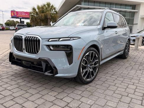 New 2027 BMW X7 xDrive40i w/ M Sport Package AWD/4WD image 1