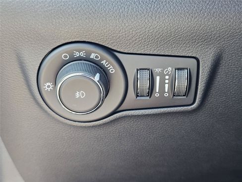 New 2026 Jeep Compass Limited AWD/4WD image 19