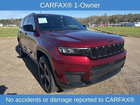 Used 2024 Jeep Grand Cherokee L Altitude AWD/4WD image 2