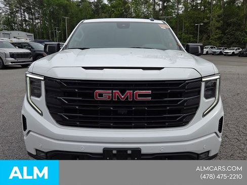 Used 2024 GMC Sierra 1500 Elevation w/ Elevation Premium Package AWD/4WD image 3