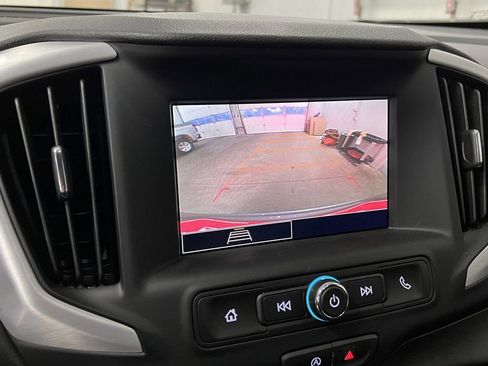 Used 2024 GMC Terrain SLE image 22