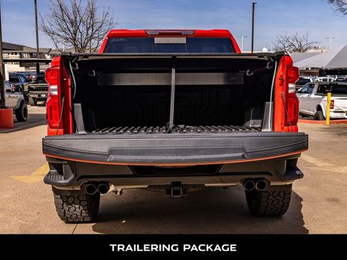 Used 2022 Chevrolet Silverado 1500 LT Trail Boss w/ Convenience Package II image 8