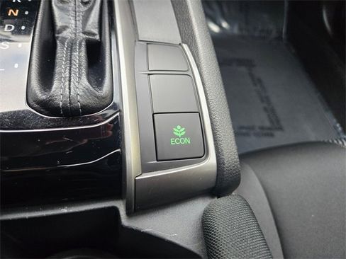 Used 2017 Honda Civic EX image 27