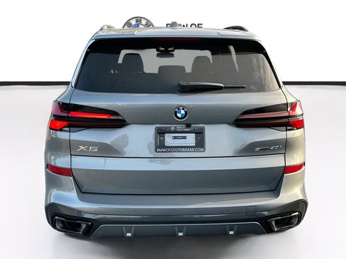 New 2026 BMW X5 sDrive40i w/ M Sport Package RWD image 5