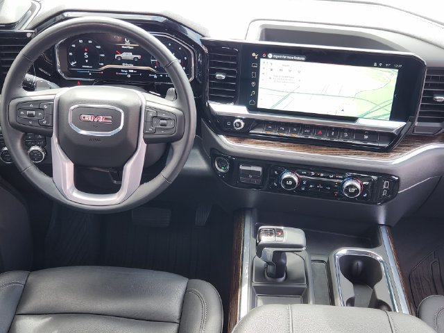 Used 2025 GMC Sierra 1500 Elevation w/ Elevation Premium Package AWD/4WD image 26