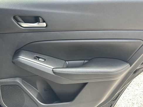 Used 2019 Nissan Altima 2.5 SV FWD image 17