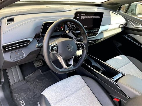 Certified 2023 Volkswagen ID.4 Pro image 13