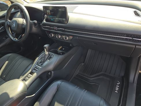 Used 2023 Honda HR-V EX-L image 13