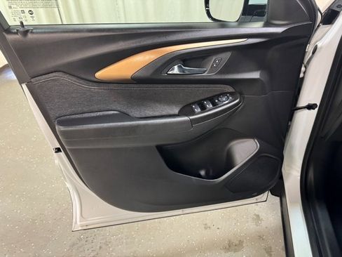 Used 2023 Chevrolet TrailBlazer ACTIV image 15