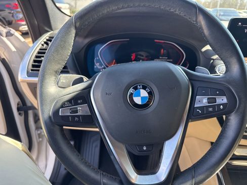 Used 2021 BMW X3 sDrive30i w/ Premium Package image 16