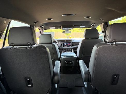 Used 2021 GMC Yukon Denali AWD/4WD image 23