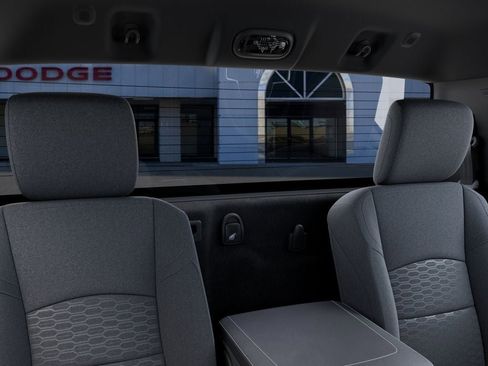 New 2026 RAM 3500 Big Horn AWD/4WD image 29