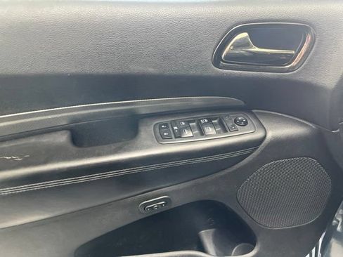 Used 2019 Dodge Durango GT RWD image 12