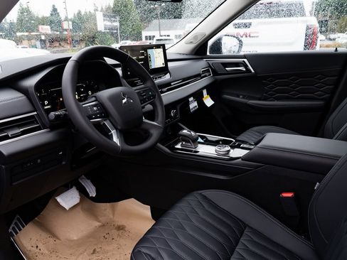 New 2026 Mitsubishi Outlander SEL image 20