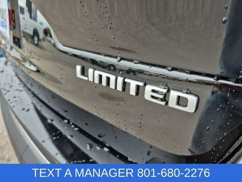 New 2026 Jeep Grand Cherokee L Limited w/ Luxury Tech Group II AWD/4WD image 5