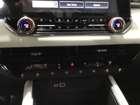 New 2024 GMC Canyon AT4X image 40