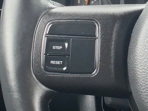 Used 2016 Jeep Patriot Sport image 17
