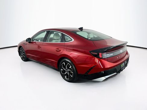 Used 2025 Hyundai Sonata SEL FWD image 5